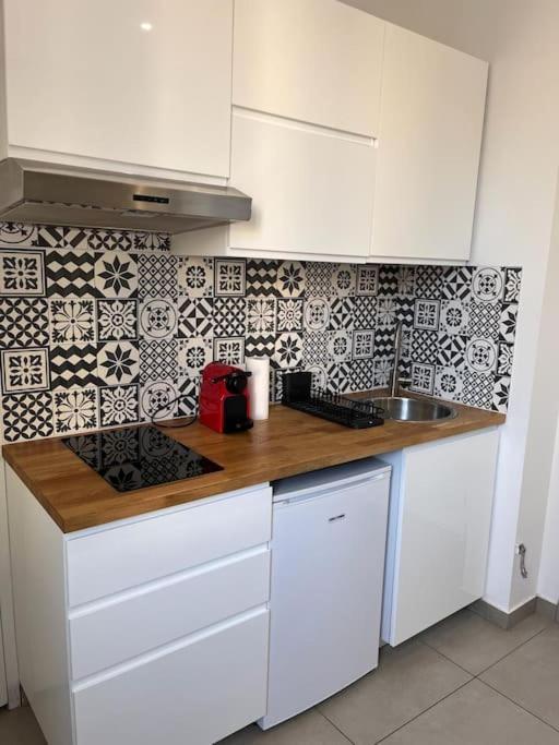 Le Pressense Apartment *